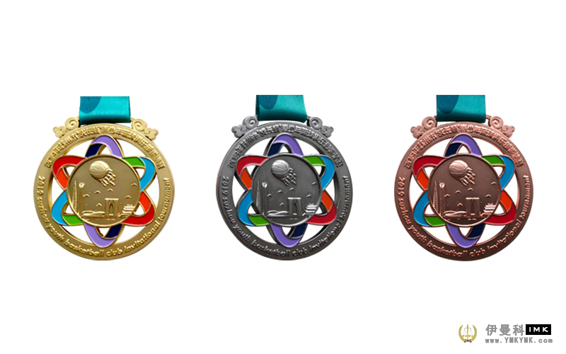 Where is the difference between a medal and general version of the medal? news 图1张